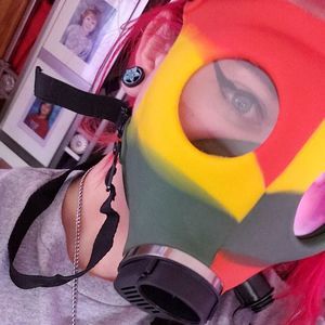 Meet your Posher, Sabrina